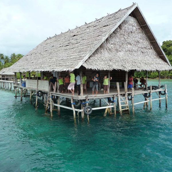 ... Abreise nach Sorong