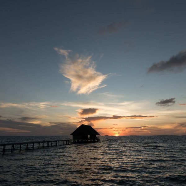 ... wieder Sonnenuntergang / Sunset Lounge Raja4Divers