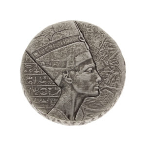 ag5oz2017tcd-nefertiti-front