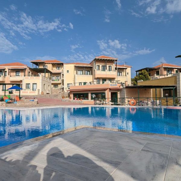 Aloni Suites Hotel - Pool